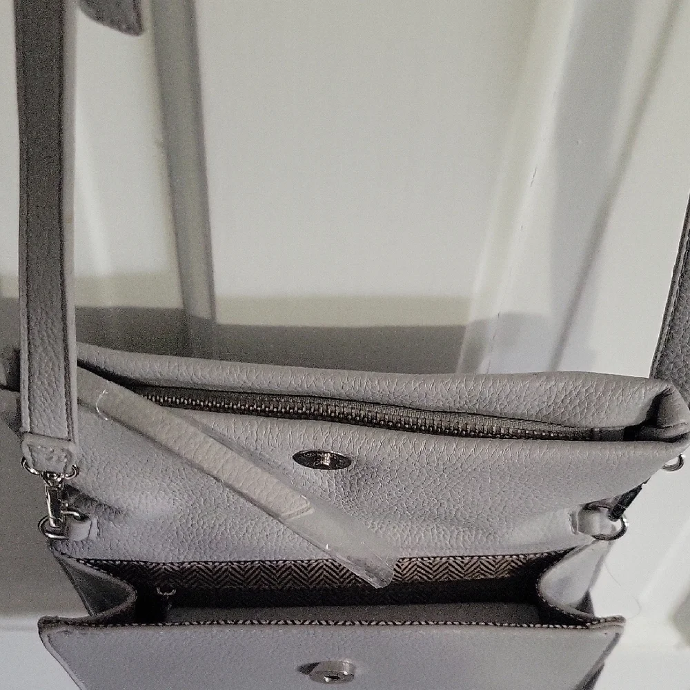 Nwt Purse - Picture 8 of 10